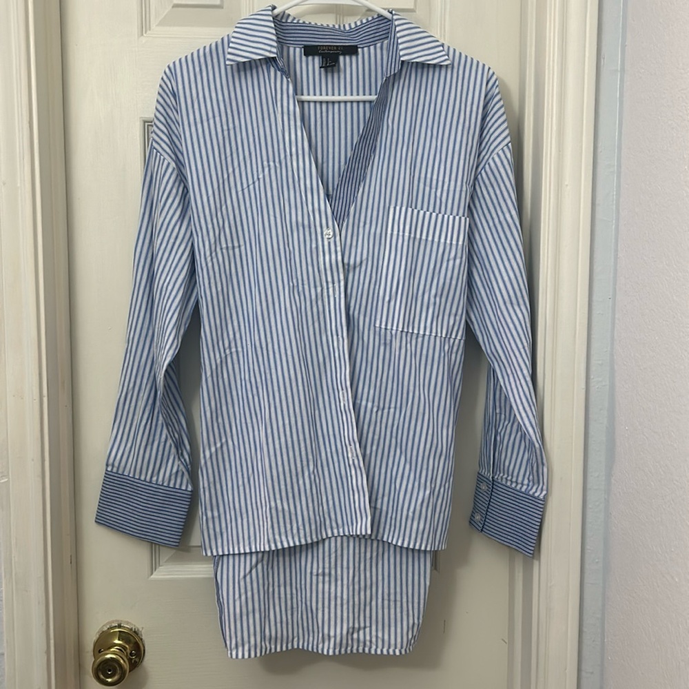Forever 21 button down shirt